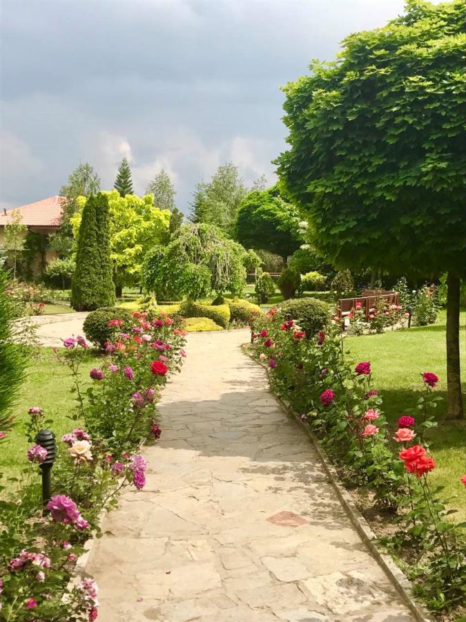 Tsarsko Selo Spa Hotel Sofia Luaran gambar